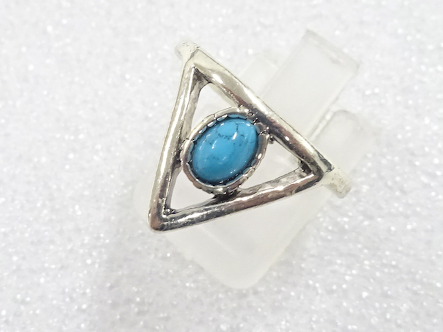 JAPANESE KIMONO / ANTIQUE COLORED STONE RING (SIZE 11.5)